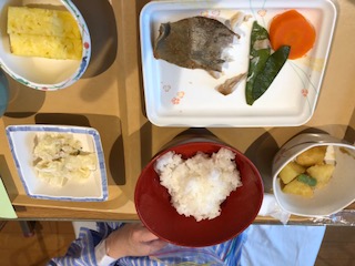 夕ご飯病院の.jpg