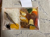 おもてなし弁当.jpg