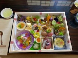 お弁当2.jpg