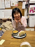 戸倉さんとケーキ１.jpg