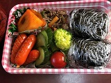 ２６日お弁当１１月.jpg