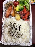 ９日お弁当4月.jpg